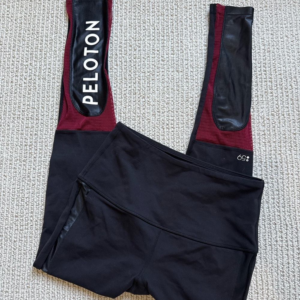 Peloton 59 Black Leggings Women’s Size Medium